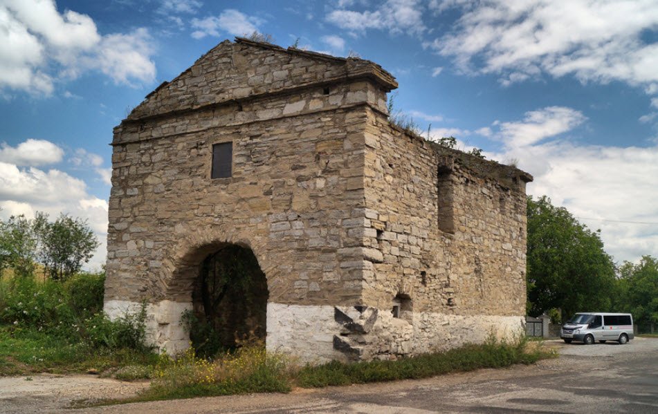 Fortetsya Svyatoyi Triytsi, Ukraine, Ukraine